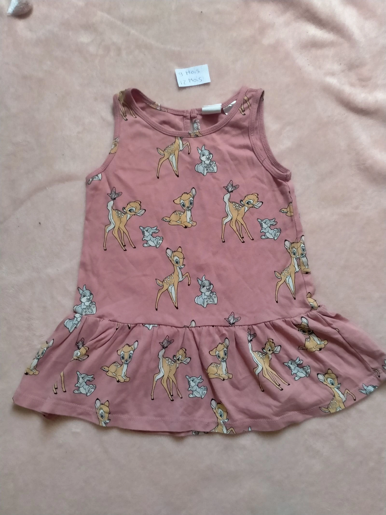 Robe H&M Disney Bambi bébé fille 9-12 mois rose à bretelles